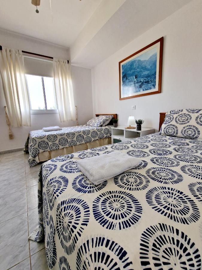 Emma'S Place, 2 Bedroom Apartment With Pool View Πάφος Εξωτερικό φωτογραφία